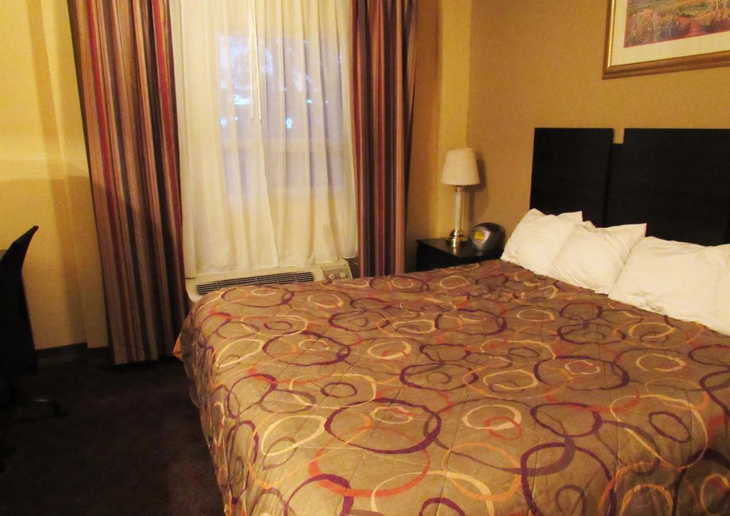 Redrock Inn Sioux Falls Eksteriør billede